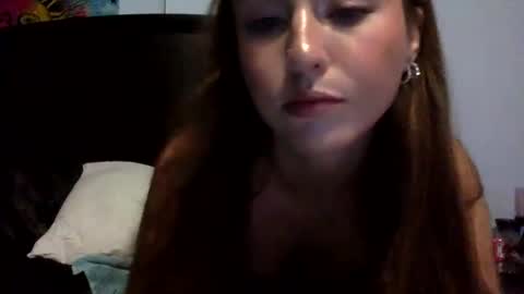 chloebxrry online show from October 9, 1:11 am