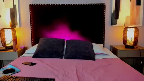 Jostyn Rous online show from March 24, 12:44 pm