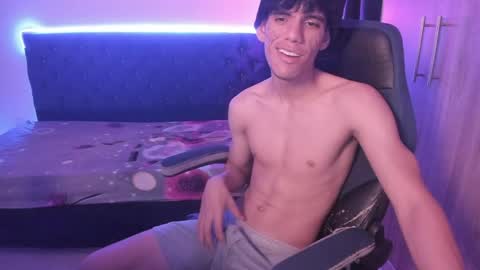 josy online show from April 9, 6:19 am