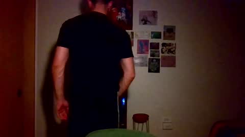 Snapshot of jotarojas1 chatting on December 17, 3:06 am jotarojas1 online show from December 17, 3:06 am