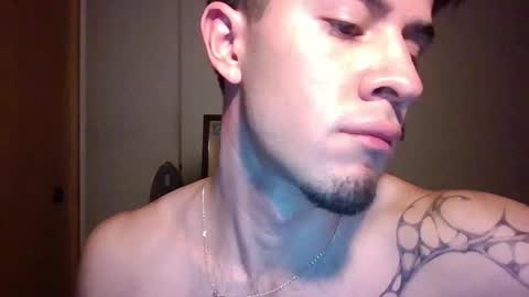 Snapshot of jotarojas1 chatting on February 17, 4:42 am jotarojas1 online show from February 17, 4:42 am