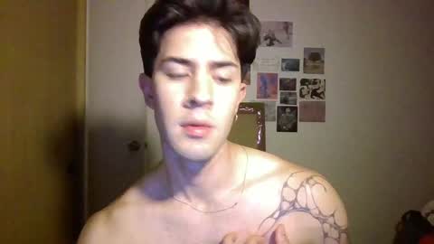 Snapshot of jotarojas1 chatting on January 6, 3:09 am jotarojas1 online show from January 6, 3:09 am