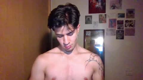 Snapshot of jotarojas1 chatting on January 5, 4:14 am jotarojas1 online show from January 5, 4:14 am