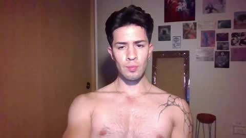 Snapshot of jotarojas1 chatting on January 22, 12:59 am jotarojas1 online show from January 22, 12:59 am