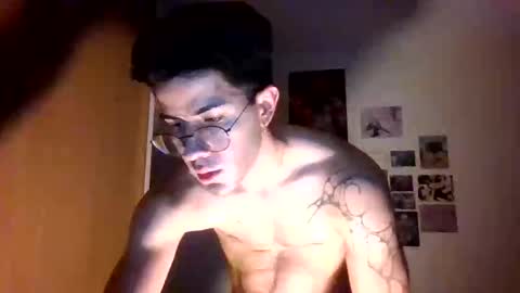 Snapshot of jotarojas1 chatting on January 27, 3:15 am jotarojas1 online show from January 27, 3:15 am