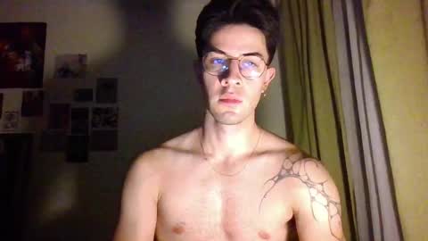 Snapshot of jotarojas1 chatting on January 19, 4:12 am jotarojas1 online show from January 19, 4:12 am