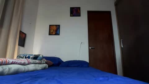 Im Jouliano online show from May 19, 1:56 am