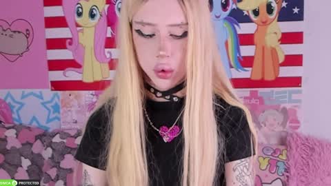 Joy Barker online show from April 13, 8:18 am