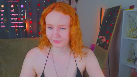 joyce_jones online show from March 1, 9:08 pm