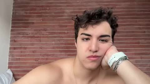 Joshua online show from December 4, 10:07 am