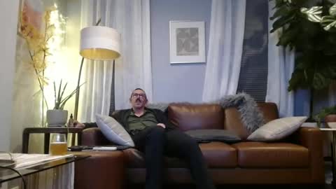 jschwab1898 online show from November 7, 8:39 am