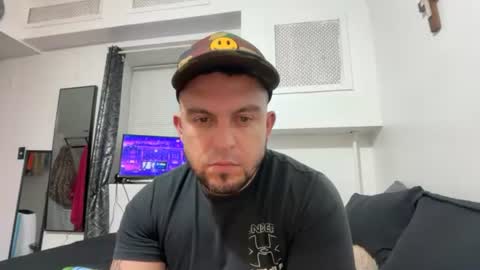 juan986237 online show from July 2, 5:45 am