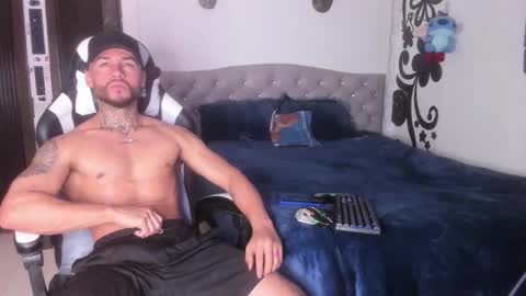 juan online show from November 24, 9:02 pm