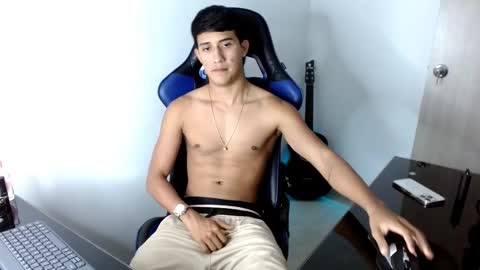 Snapshot of juan_da01 chatting on February 19, 12:46 am JuanDa online show from February 19, 12:46 am