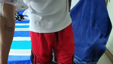 juan_gomez_1 online show from July 7, 11:03 am