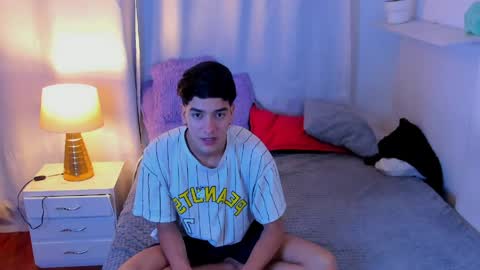 juan_one1 online show from March 30, 9:09 am