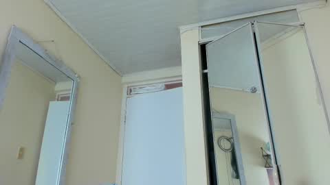 Juan Esteban online show from March 12, 9:03 pm