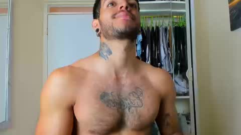 Juan Esteban online show from September 11, 3:13 pm