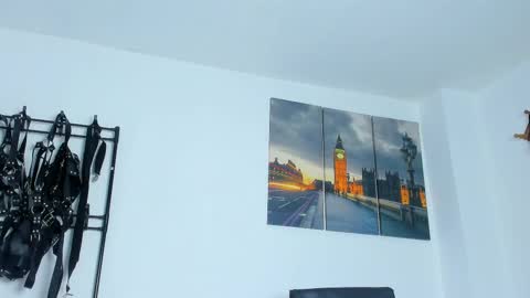 Juan Esteban online show from October 12, 4:53 pm