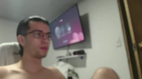 juanboytw online show from September 15, 1:07 am