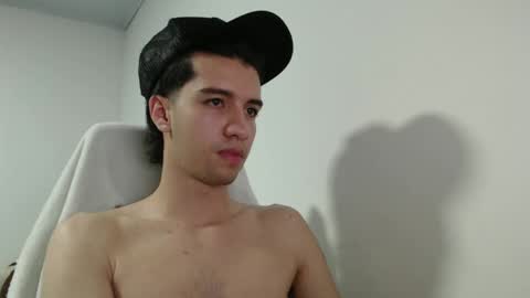 juanboytw online show from March 12, 11:12 pm