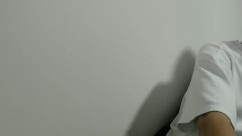 juanboytw online show from February 17, 11:54 pm