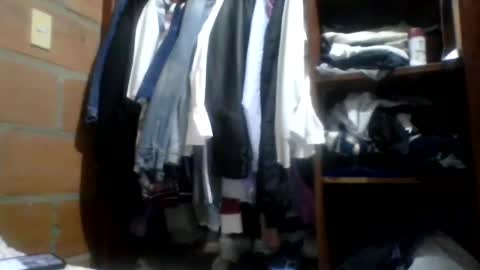 juanc23_371 online show from December 29, 11:50 pm