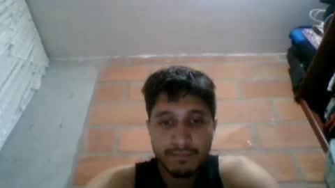juanc23_371 online show from January 15, 1:34 am