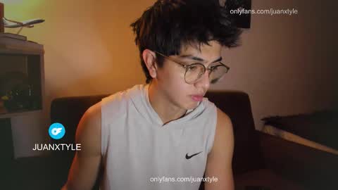 . online show from December 18, 5:03 am