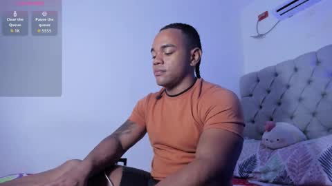 Snapshot of juande_24 chatting on September 25, 5:03 am independent model online show from September 25, 5:03 am