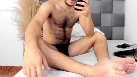 Juan Diego Uribe online show from March 20, 8:03 pm