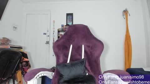 JUANISIMO  online show from November 22, 12:31 am