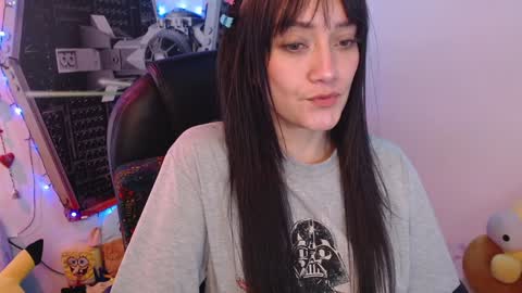 Juanita online show from December 17, 5:47 pm