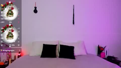 Blue online show from December 22, 4:14 pm