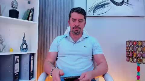 Juan k online show from June 12, 4:55 am