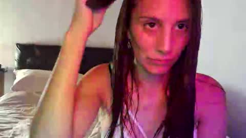 juanyroo online show from February 24, 12:52 am