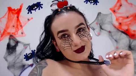 Sisi online show from October 16, 12:10 am