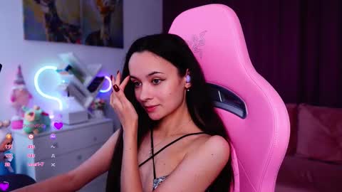 Snapshot of juicy___angel chatting on September 25, 11:28 am Angelina online show from September 25, 11:28 am