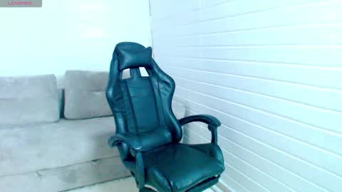 Diana For friends simple Di online show from February 11, 4:05 am