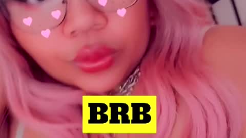 Snapshot of juicy_elenxx chatting on January 28, 1:18 am EleN online show from January 28, 1:18 am