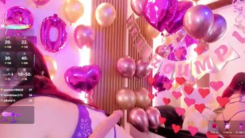 Snapshot of juicy_led_ chatting on March 12, 2:23 pm Juicy online show from March 12, 2:23 pm