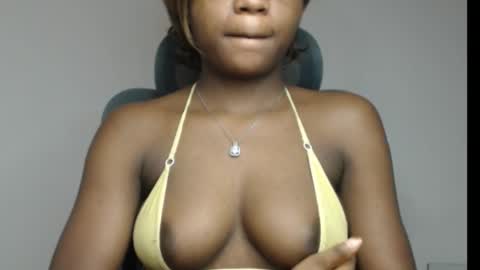 Wet Baddie online show from October 27, 8:58 am