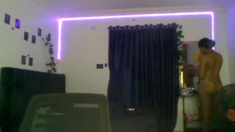 Emily online show from January 9, 5:51 pm