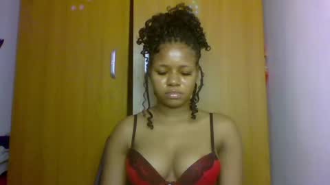 Emily online show from December 14, 12:22 pm