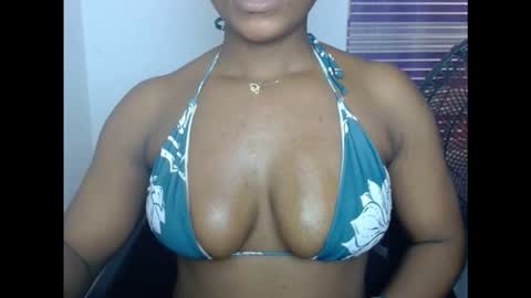 juicycuntx online show from October 17, 9:46 am