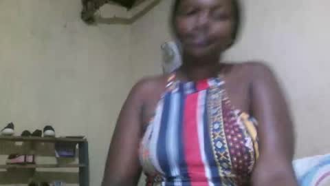 Snapshot of juicyicequeen chatting on September 23, 3:55 am juicyicequeen online show from September 23, 3:55 am