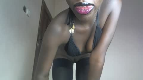 natisha online show from February 22, 12:19 pm