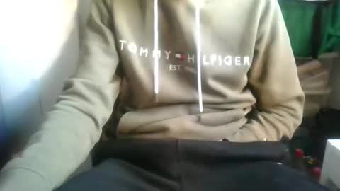 juju78juju online show from October 18, 6:17 am