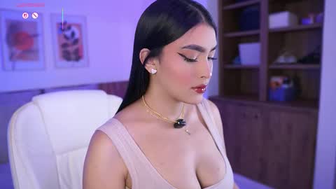 Jules Bennett online show from February 26, 12:19 pm