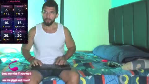 Jules online show from February 25, 3:42 pm